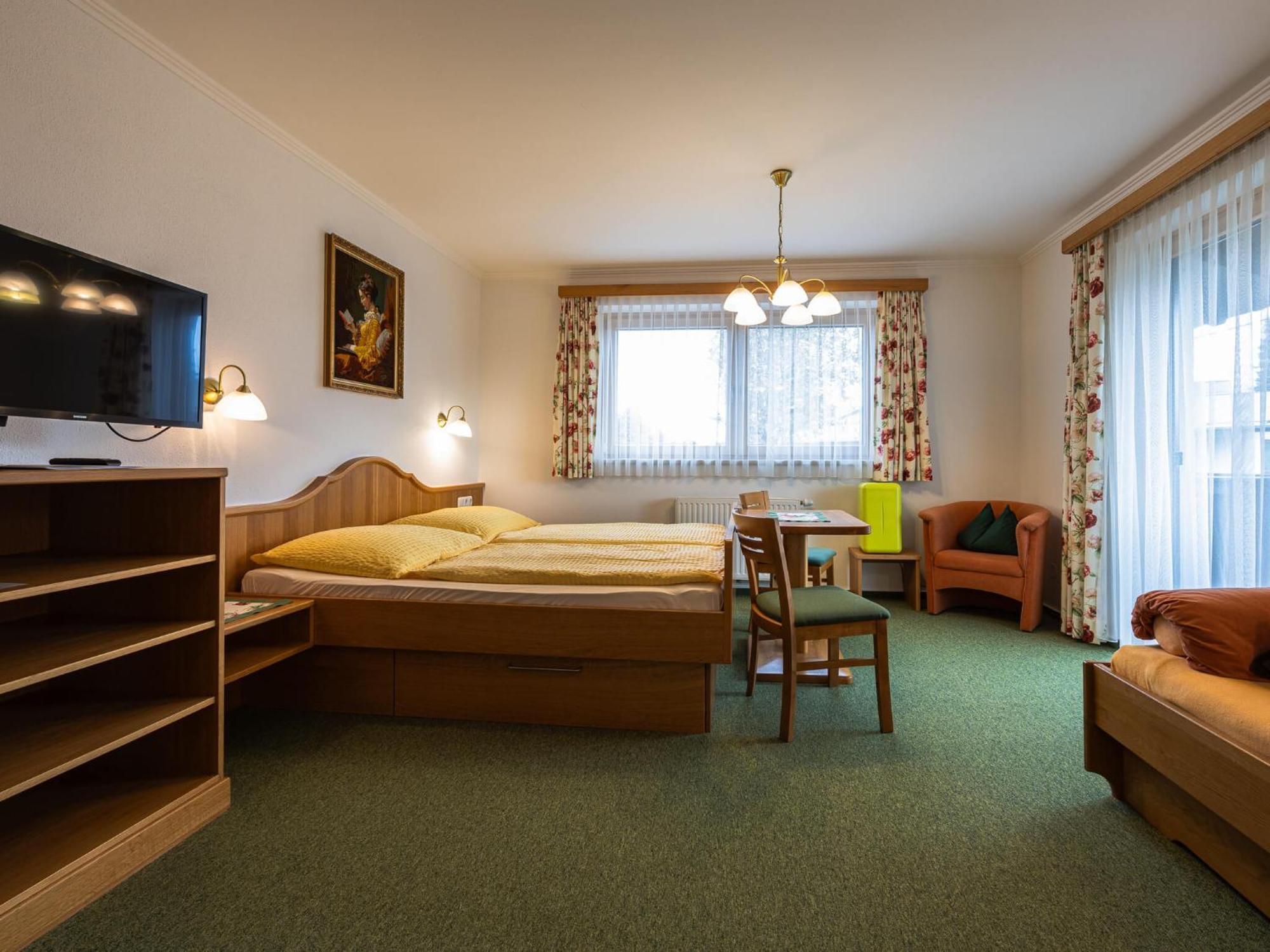 Gaestehaus Bleiweis-Zehentner Zell am See Exterior foto